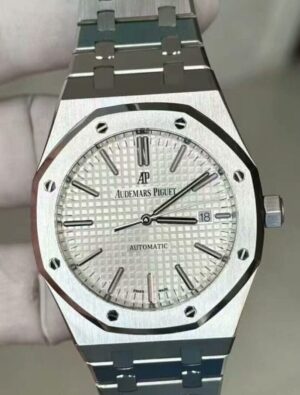 Audemars Piguet  Royal Oak 15400 1:1 Best Edition white Dial on  Bracelet SA3120 Super Clone