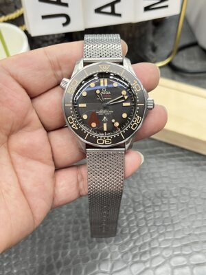 Omega Seamaster 300M “No Time to Die” Limited Edition 1:1 Best Edition on Titanium Bracelet 8806 Super Clone