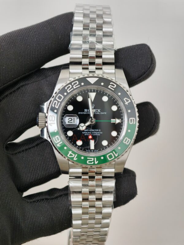 2824-movement